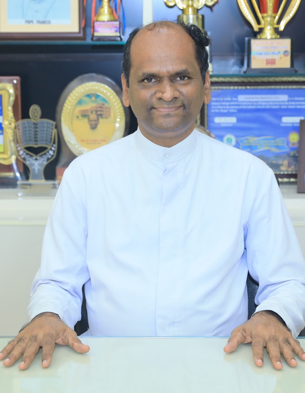 Fr Vijay Lobo Awarded PhD for Research on Oral Cancer Fr Vijay Lobo Awarded PhD for Research on Oral Cancer